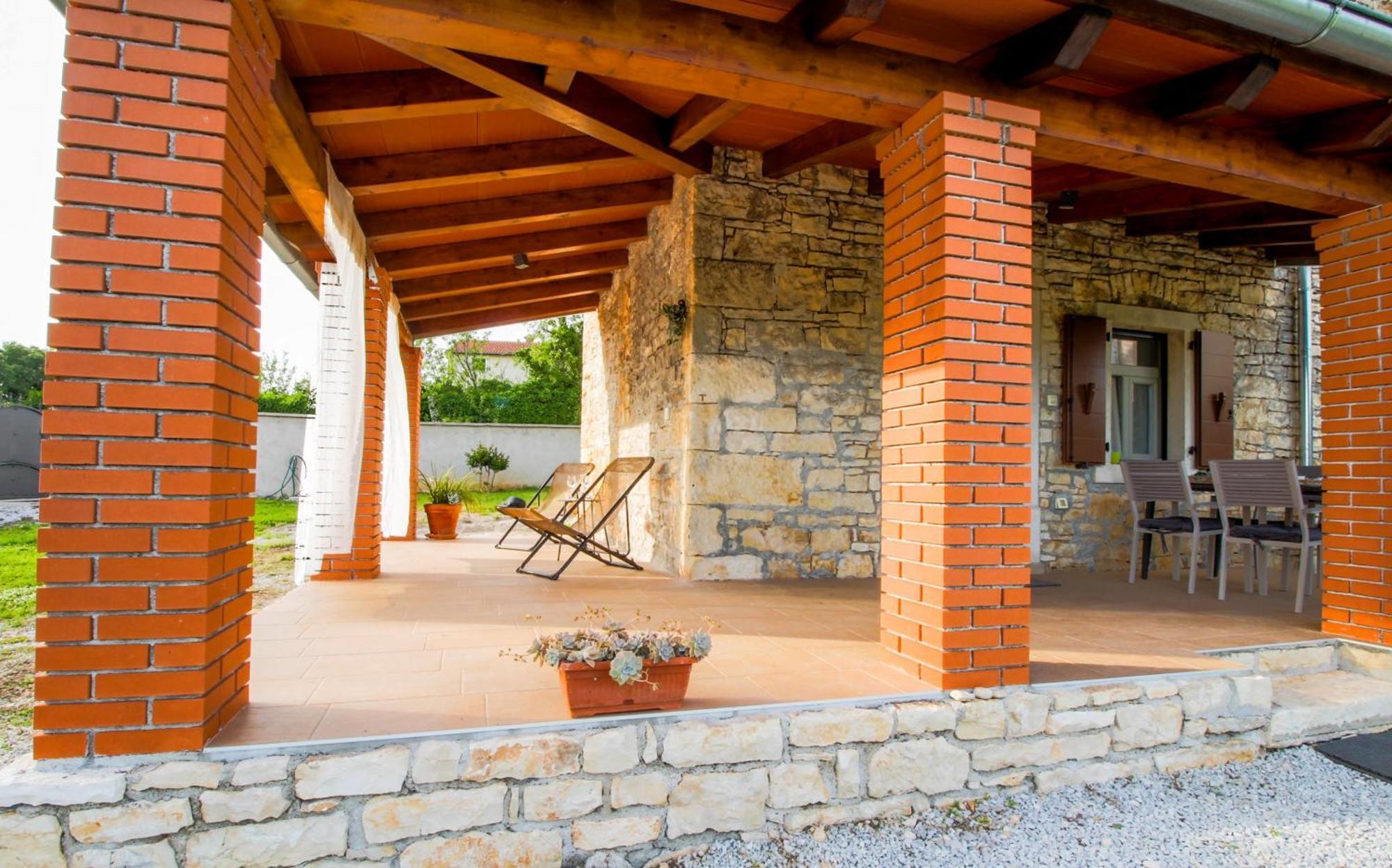 Holiday Home Zora Вишнян Экстерьер фото