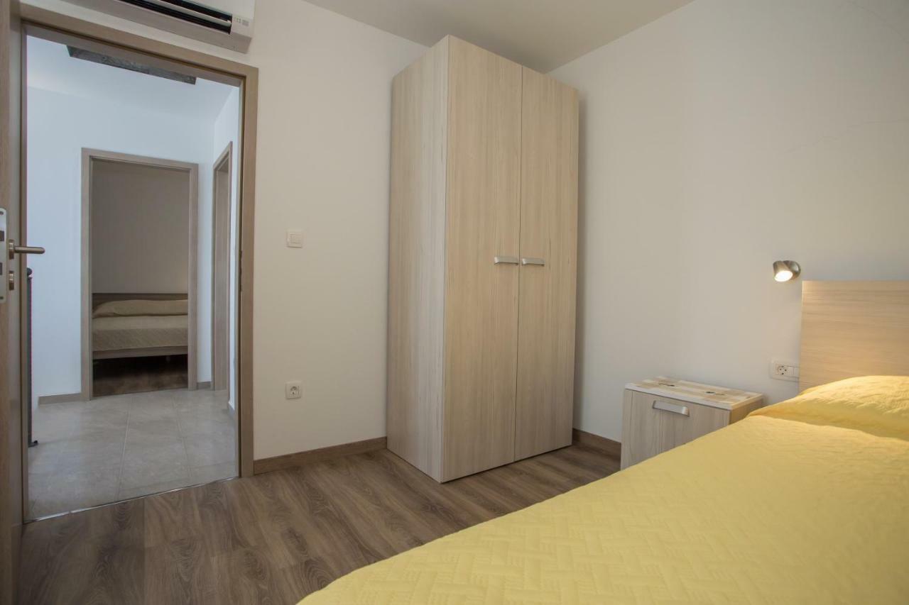 Holiday Home Zora Вишнян Экстерьер фото